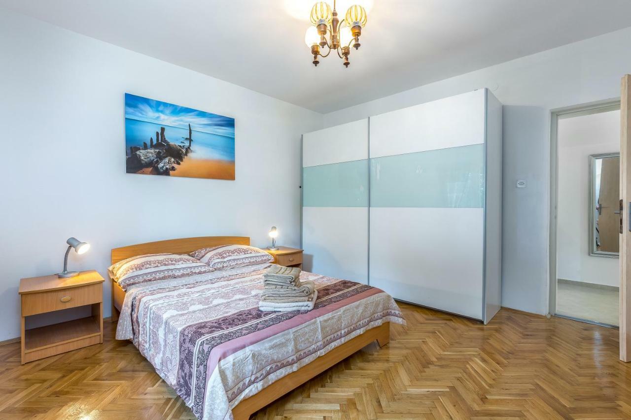 Apartman Lucia リエカ エクステリア 写真